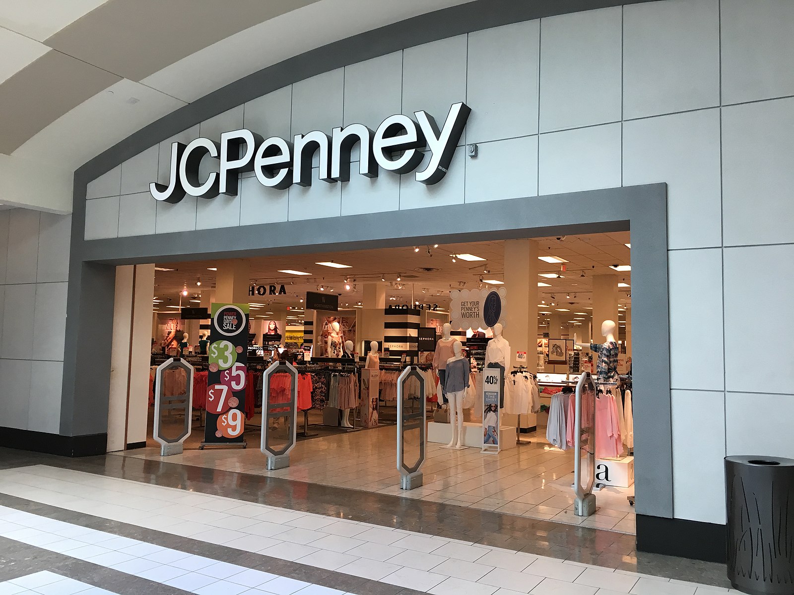 JCPenney garners multiple bids; Sycamore Partners in the lead